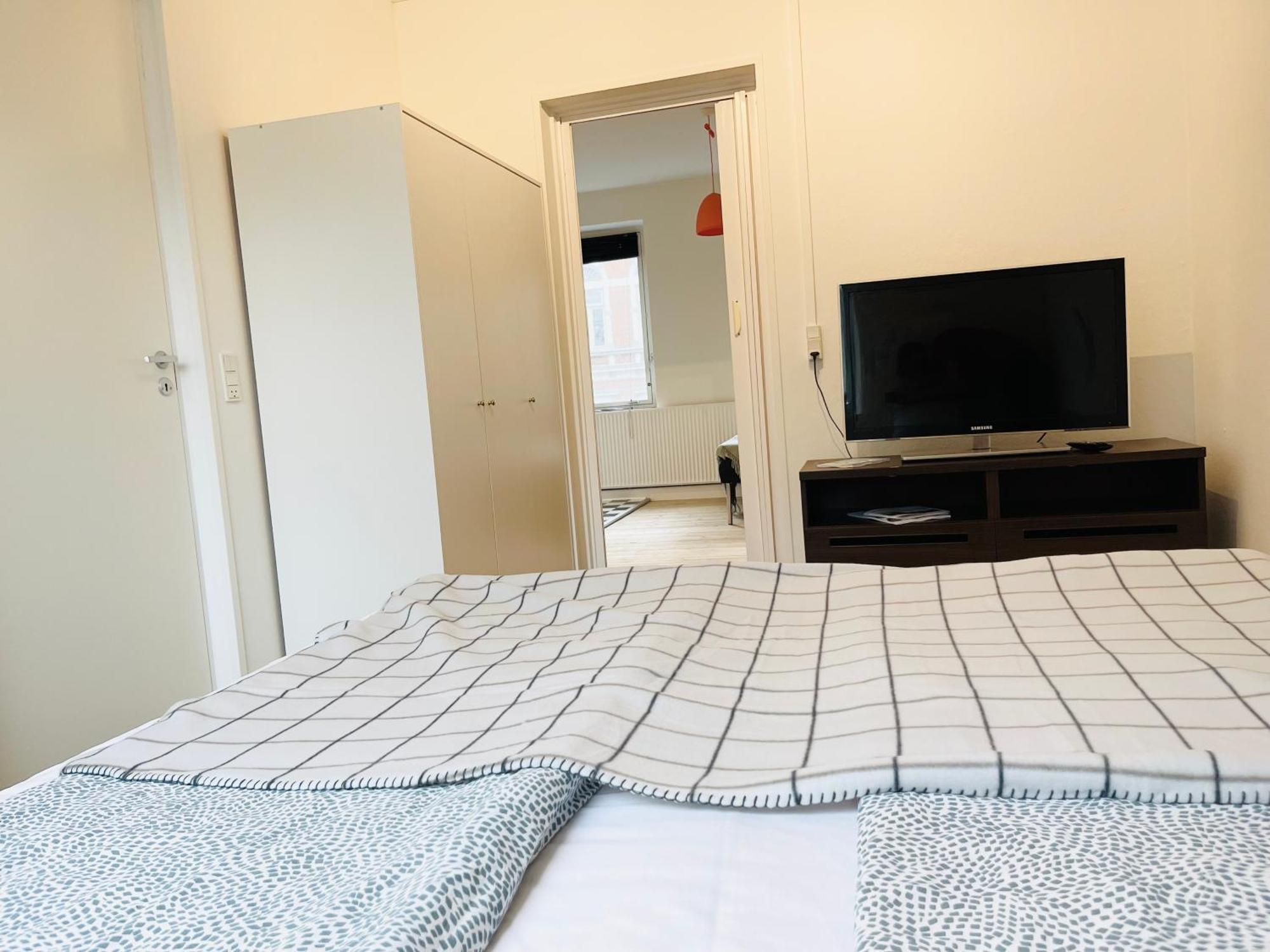 Scandinavian Apartment Hotel -Lunden 2- Central 2 Room Apartment Horsens Exterior foto